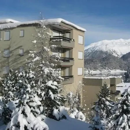 Apartament Chavallera 42